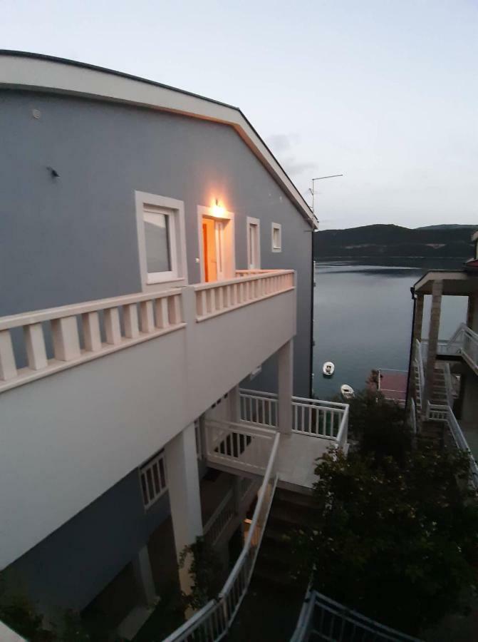 Apartments Leza Neum Exterior photo